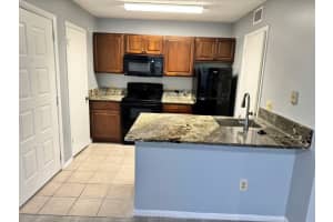 4441 W Mcnab Rd 27, Pompano Beach, FL 33069 Sold 04/25/24