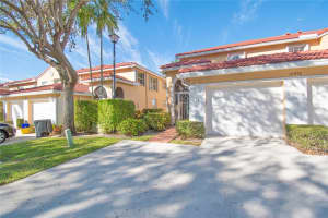12492 Crystal Pointe Dr 201, Boynton Beach, FL 33437 Sold 01/24/24