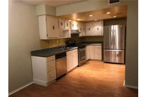 29 Spinning Wheel Ln 29, Tamarac, FL 33319 Sold 01/12/24