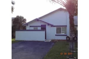 8013 NW 100th Dr 8013, Tamarac, FL 33321 Sold 12/21/23