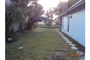 8013 NW 100th Dr 8013, Tamarac, FL 33321 Sold 12/21/23