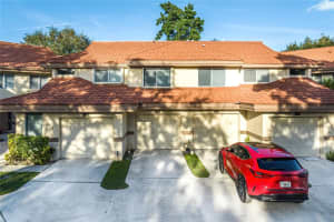 9209 NW 9th Ct 9209, Plantation, FL 33324 Sold 01/05/24