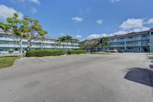 606 SW Natura Blvd 301, Deerfield Beach, FL 33441 Sold 04/17/24
