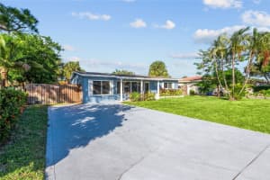 2233 SE 13th, Pompano Beach, FL 33062 Sold 04/25/24