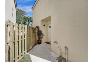 6173 Seminole Terrace, Margate, FL 33063 Sold 03/13/24