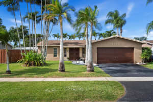 4245 NW 113th Ter, Sunrise, FL 33323 Sold 02/27/24