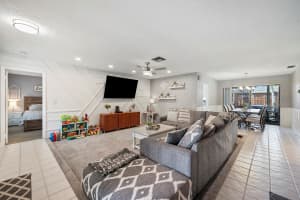 4245 NW 113th Ter, Sunrise, FL 33323 Sold 02/27/24