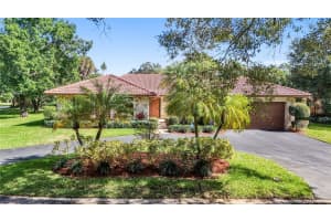 273 NW 95th Ter, Coral Springs, FL 33071 Sold 02/06/24