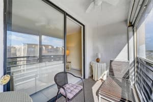 2850 Somerset Dr 416L, Lauderdale Lakes, FL 33311 Sold 01/05/24