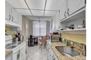 4850 NW 29th Ct 427, Lauderdale Lakes, FL 33313 Sold 02/02/24