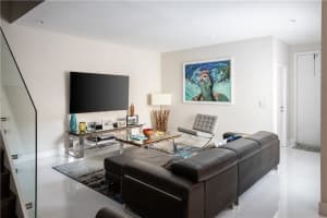 1385 Yellowheart Way 1385, Hollywood, FL 33019 Sold 01/31/24