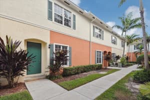 709 SW 1st Ave, Pompano Beach, FL 33060 Sold 03/20/24