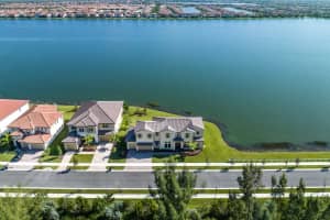8850 W Parkland Bay Trl, Parkland, FL 33076 Sold 05/06/24