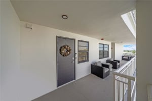 3100 NE 48th St 718, Fort Lauderdale, FL 33308 Sold 03/21/25