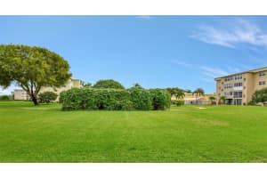 2400 NE 1st Ln 102, Boynton Beach, FL 33435 Sold 03/18/24