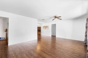 4903 NW 52nd St, Tamarac, FL 33319 Sold 01/12/24