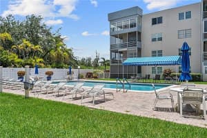 7500 NW 30th Pl 123, Sunrise, FL 33313 Sold 01/18/24