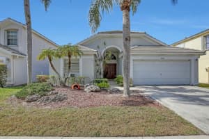 2006 Normandy Cir, West Palm Beach, FL 33409 Sold 01/19/24