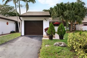 6417 Pinehurst Cir, Tamarac, FL 33321 Sold 12/28/23