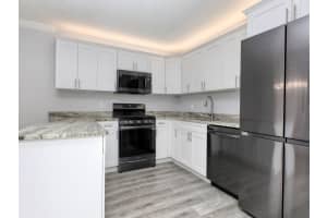 2145 White Pine Cir D, Greenacres, FL 33415 Sold 02/27/24