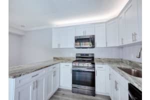 2145 White Pine Cir D, Greenacres, FL 33415 Sold 02/27/24