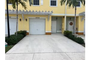 4004 NW 11th Drive 4004, Plantation, FL 33313 Sold 05/30/24