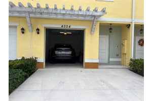 4004 NW 11th Drive 4004, Plantation, FL 33313 Sold 05/30/24