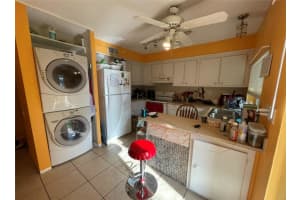 5270 NE 6th Ave E29, Oakland Park, FL 33334 Sold 04/24/24