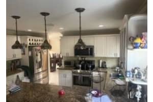 9612 NW 8th Cir, Plantation, FL 33324 Sold 01/31/24