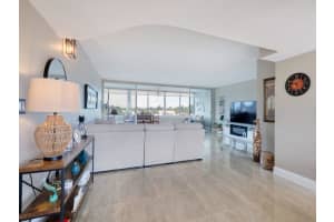 201 N Riverside Dr 304, Pompano Beach, FL 33062 Sold 04/17/24