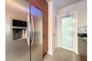 3250 NE 28th Street 506, Fort Lauderdale, FL 33308 Sold 02/20/24