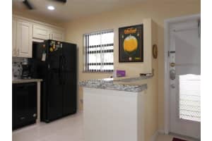 2 Briarwood Cir 105, Hollywood, FL 33024 Sold 02/23/24
