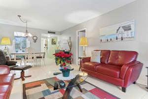 2900 NW 48th Ter 319, Lauderdale Lakes, FL 33313 Sold 04/05/24