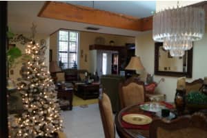 5098 Cortez Ct, Delray Beach, FL 33484 Sold 04/03/24