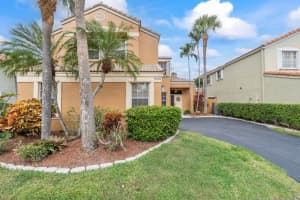6435 NW 77th Pl, Parkland, FL 33067 Sold 03/27/24