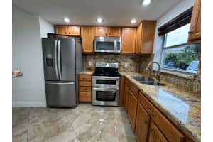 809 W Oakland Park Blvd K4, Oakland Park, FL 33311 Sold 02/08/24