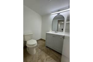 809 W Oakland Park Blvd K4, Oakland Park, FL 33311 Sold 02/08/24