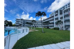 1300 S Ocean Blvd, Pompano Beach, FL 33062, Sold 12/08/23
