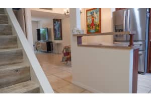 805 W Oakland Park Blvd E2, Wilton Manors, FL 33311 Sold 03/29/24