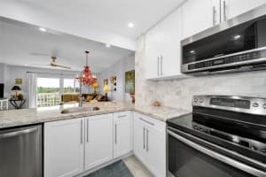 1831 NE 38th St 402, Oakland Park, FL 33308 Sold 02/01/24