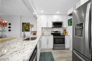 1831 NE 38th St 402, Oakland Park, FL 33308 Sold 02/01/24