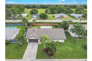 333 SW 27th Ave, Delray Beach, FL 33445 Sold 02/20/24