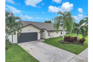 333 SW 27th Ave, Delray Beach, FL 33445 Sold 02/20/24