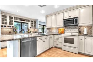 333 SW 27th Ave, Delray Beach, FL 33445 Sold 02/20/24