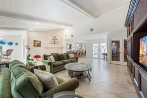 7900 NW 5th Ct, Plantation, FL 33324 Sold 03/07/24