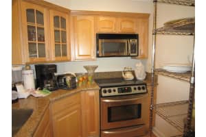 1515 E Broward Blvd 407, Fort Lauderdale, FL 33301 Sold 02/26/24