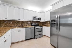 3150 NE 48th Ct 214, Lighthouse Point, FL 33064 Sold 03/12/24