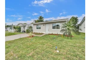 4628 NW 44th St, Tamarac, FL 33319 Sold 02/07/24