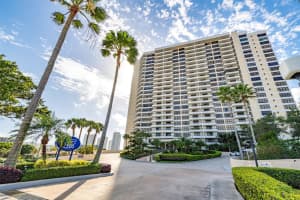 2500 Parkview Dr 1515, Hallandale Beach, FL 33009 Sold 02/01/24