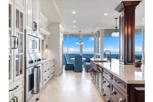 3200 N Ocean Blvd 1008, Fort Lauderdale, FL 33308 Sold 05/08/24